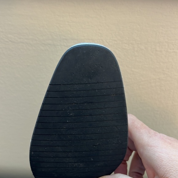 Carel Kina - Picture 14 of 15